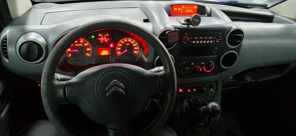 1280x960-1288038M8pcublndh.jpg