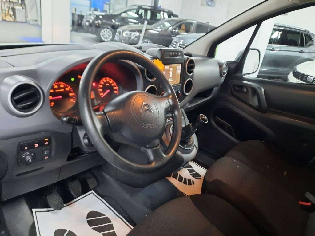 1280x960-1215683h9RuYpZ0tG.jpg